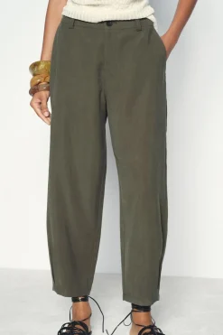 Sale PANTALÓN CHINO PINZAS BAJO Mujer Pantalones