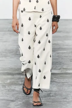 New PANTALÓN CULOTTE BORDADOS CONTRASTE ZW COLLECTION Mujer Pantalones