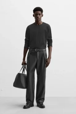 Online PANTALÓN EFECTO PIEL PLIEGUES Hombre Pantalones