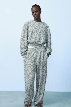 Outlet PANTALÓN ESTAMPADO ANIMAL EFECTO LAVADO Mujer Pantalones|Sudaderas / Joggers