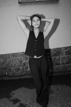 Discount PANTALÓN FLUIDO PINZAS Mujer Pantalones