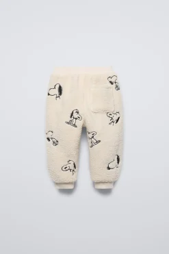 Niños ZARA 1½ - 6 Años·Pantalones / Leggings|1½ - 6 Años·Total Look<PANTALÓN JOGGER BORREGUILLO SNOOPY PEANUTS™