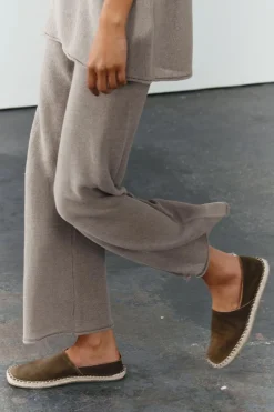 New PANTALÓN PUNTO ACABADOS VUELTA Mujer Pantalones|Cárdigan / Jerséis