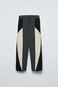 Niños ZARA 6 - 14 Años·Pantalones|6 - 14 Años·Deporte / Chándal<PANTALÓN SPORTY TÉCNICO