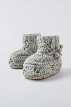 Niños ZARA 0 - 6 Meses·Patucos<PATUCO BORDADOS