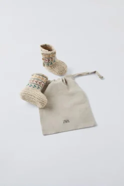 Niños ZARA 0 - 6 Meses·Patucos<PATUCO BOTA PUNTO