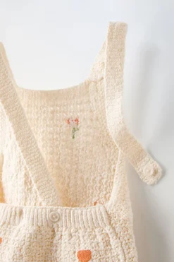 Niños ZARA 6 - 18 Meses·Punto|6 - 18 Meses·Vestidos / Monos<PELELE PUNTO FLORES BORDADAS