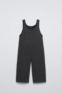 Niños ZARA 1½ - 6 Años·Vestidos / Petos|1½ - 6 Años·Punto<PETO PUNTO FLORES BORDADAS