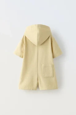 Niños ZARA 1½ - 6 Años·Faldas / Bermudas|1½ - 6 Años·Pantalones / Leggings<PETO WAFFLE CAPUCHA CORTO