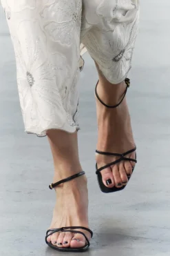 New SANDALIA TACÓN TIRAS Mujer Zapatos