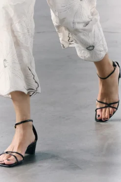 New SANDALIA TACÓN TIRAS Mujer Zapatos