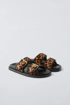 Niños ZARA 6 - 14 Años·Zapatos<SANDALIA ANIMAL PRINT