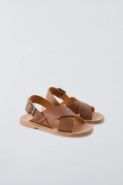 Niños ZARA 1½ - 6 Años·Zapatos|1½ - 6 Años·Zapatos<SANDALIA CRUZADA PIEL