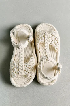 Niños ZARA 6 - 14 Años·Zapatos<SANDALIA CUERDAS - SEA NY