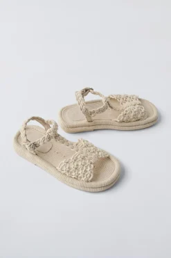 Niños ZARA 6 - 14 Años·Zapatos<SANDALIA CUERDAS - SEA NY