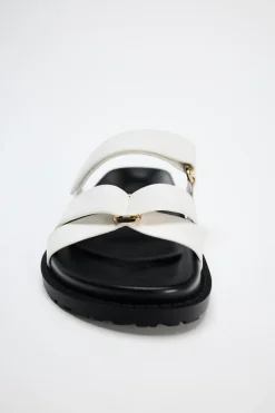 New SANDALIA PLANA CONTRASTES Mujer Zapatos