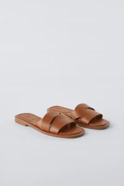 Niños ZARA 6 - 14 Años·Zapatos<SANDALIA PLANA CRUZADA