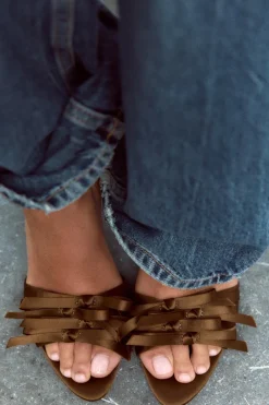 New SANDALIA TACÓN METALIZADO Mujer Zapatos