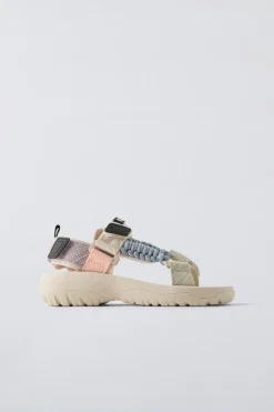 Niños ZARA 6 - 14 Años·Zapatos|6 - 14 Años·Zapatos<SANDALIA TECNICA CUERDA