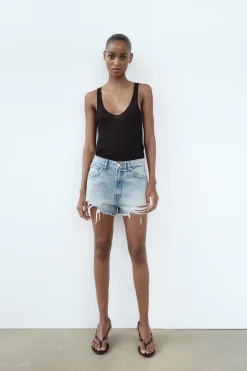 Fashion SHORTS DENIM TRF CURVED TIRO ALTO ROTOS Mujer Faldas / Shorts