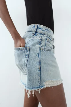 Fashion SHORTS DENIM TRF CURVED TIRO ALTO ROTOS Mujer Faldas / Shorts