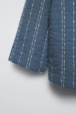 Niños ZARA 1½ - 6 Años·Camisas|1½ - 6 Años·Camisas / Sobrecamisas<SOBRECAMISA ACOLCHADA BORDADOS