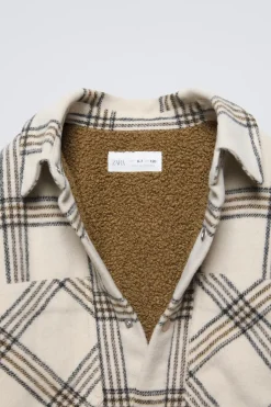 Niños ZARA 6 - 14 Años·Camisas / Sobrecamisas<SOBRECAMISA CUADROS BORREGUILLO