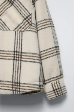 Niños ZARA 6 - 14 Años·Camisas / Sobrecamisas<SOBRECAMISA CUADROS BORREGUILLO