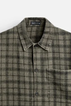 Hot SOBRECAMISA CUADROS PIERCING Hombre Sobrecamisas