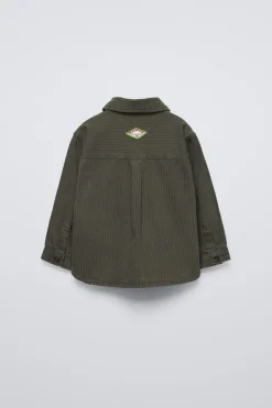 Niños ZARA 1½ - 6 Años·Camisas / Sobrecamisas<SOBRECAMISA RAYAS PARCHE