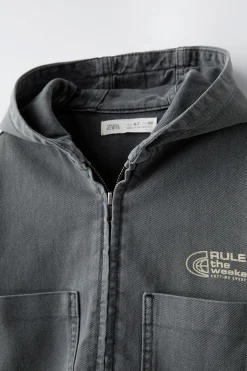 Niños ZARA 6 - 14 Años·Camisas / Sobrecamisas<SOBRECAMISA SARGA CAPUCHA