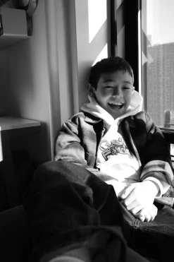 Niños ZARA 6 - 14 Años·Sudaderas<SUDADERA CAPUCHA BORDADO