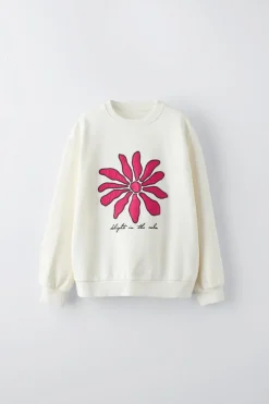 Niños ZARA 6 - 14 Años·Sudaderas<SUDADERA FLOR Y TEXTO