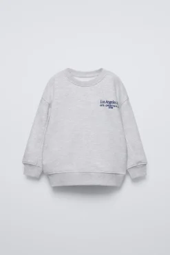 Niños ZARA 1½ - 6 Años·Sudaderas|1½ - 6 Años·Chándal<SUDADERA TEXTO BORDADO