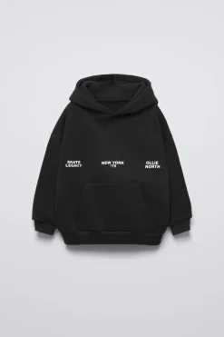 Niños ZARA 1½ - 6 Años·Sudaderas|6 - 18 Meses·Sudaderas<SUDADERA TEXTO RELIEVE