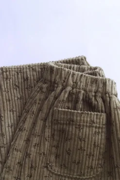 Niños ZARA 1½ - 6 Años·Pantalones|6 - 18 Meses·Pantalones / Leggings<TIMELESZ - PANTALÓN PANA FLORES