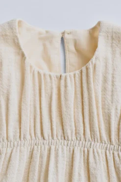 Niños ZARA 1½ - 6 Años·Vestidos / Petos|6 - 18 Meses·Vestidos / Monos<TIMELESZ – VESTIDO TEXTURA