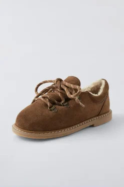 Niños ZARA 1½ - 6 Años·Zapatos|1½ - 6 Años·Zapatos<TIMELESZ - ZAPATO PIEL