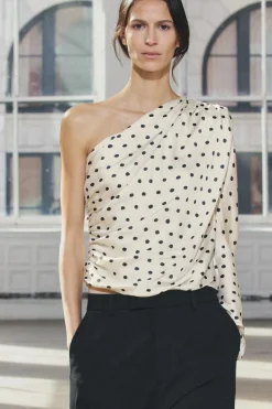 Fashion TOP ASIMÉTRICO HOMBRERA ZW COLLECTION Mujer Tops / Bodies