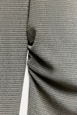 Outlet TOP ASIMÉTRICO TEXTURA Mujer Tops / Bodies