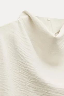 New TOP FLUIDO GLOBO DRAPEADO Mujer Tops / Bodies