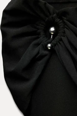 Outlet TOP PUNTO OFF SHOULDER ARANDELA METÁLICA Mujer Cárdigan / Jerséis|Punto