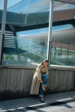 Outlet TRENCH OVERSIZE WATER REPELLENT ZW COLLECTION Mujer Abrigos / Anoraks