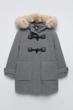 Niños ZARA 6 - 14 Años·Abrigos<TRENKA CAPUCHA EFECTO PELO