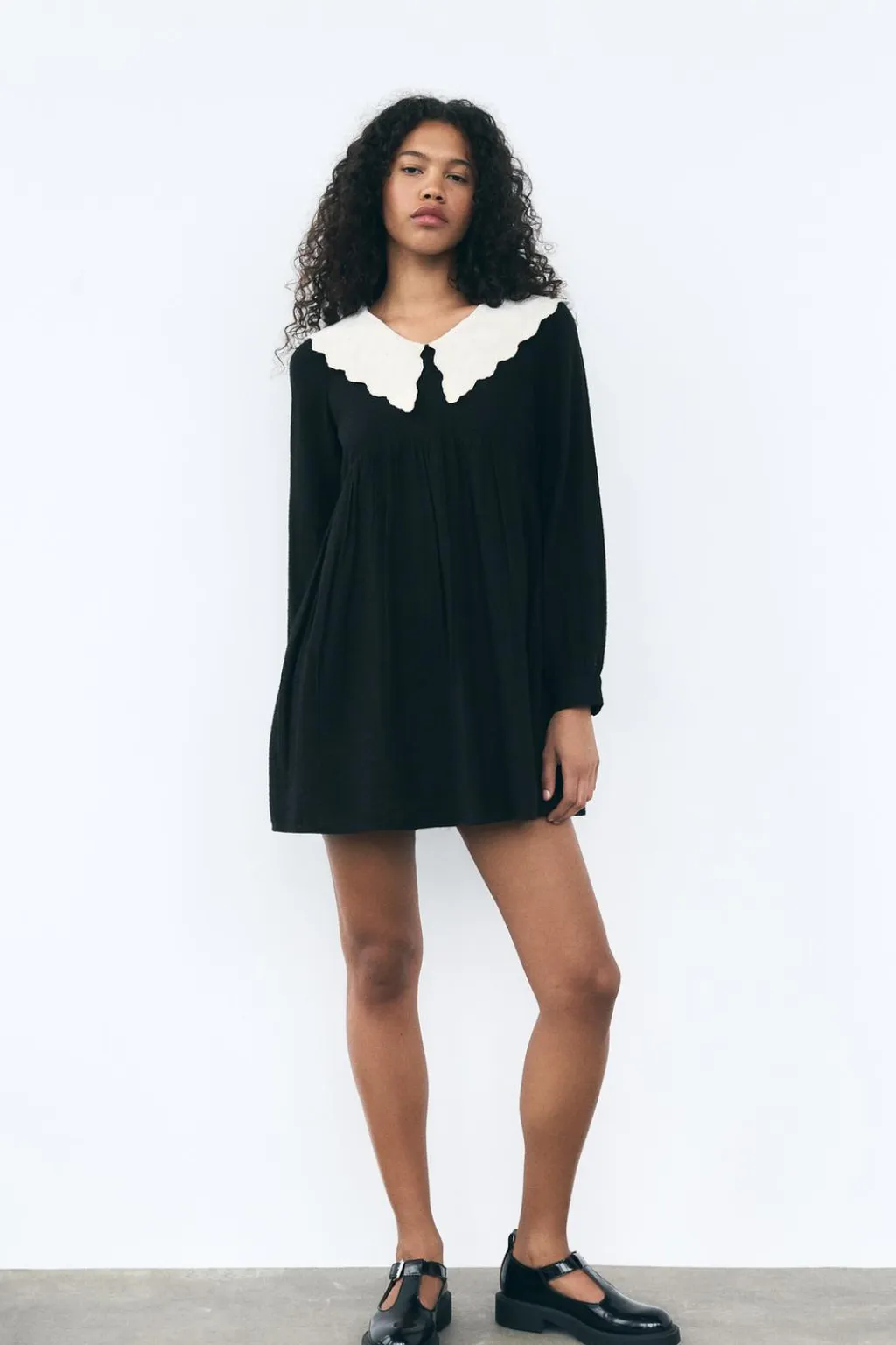 Discount VESTIDO CORTO CUELLO BOBO Mujer Vestidos