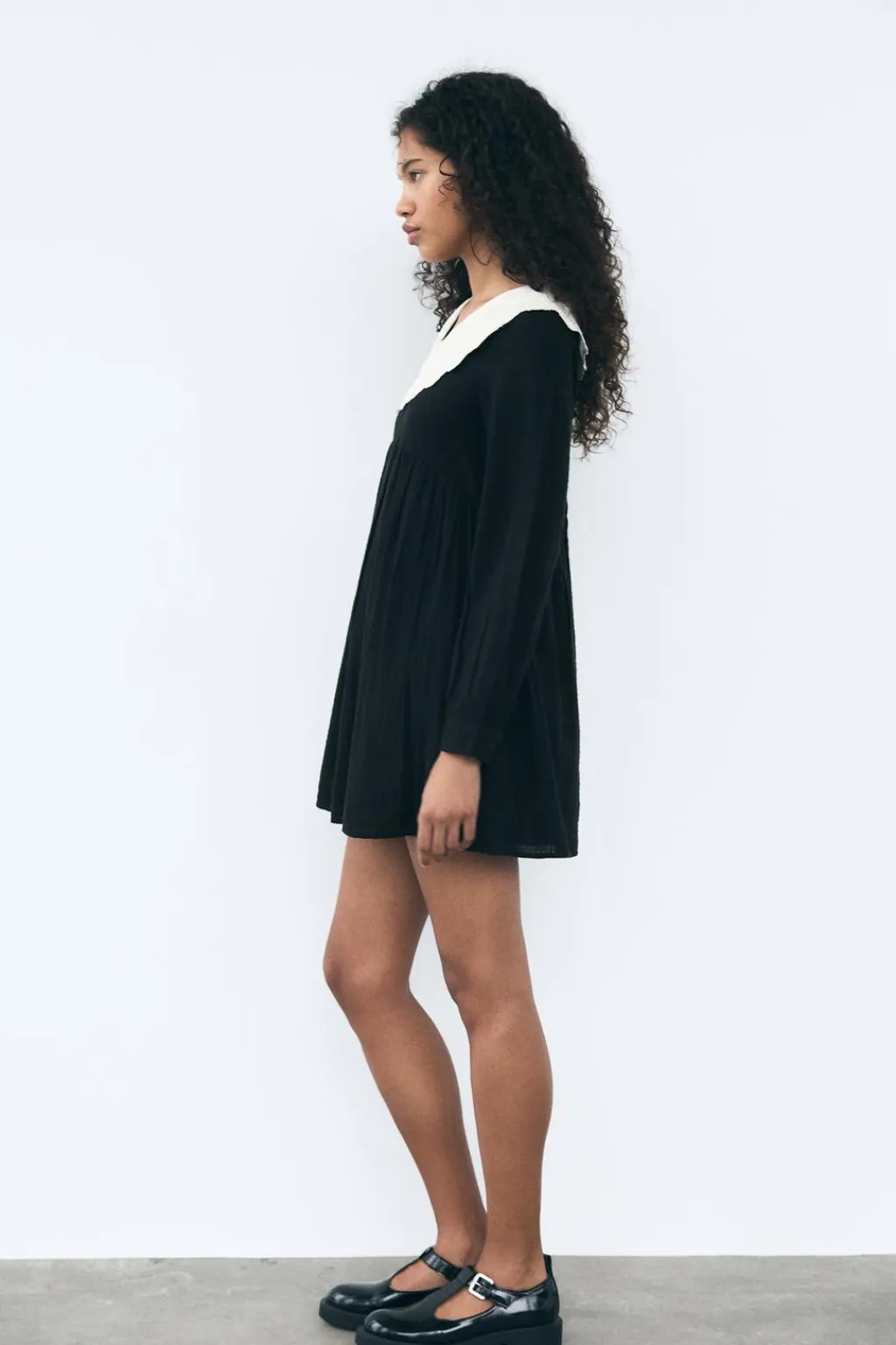 Discount VESTIDO CORTO CUELLO BOBO Mujer Vestidos