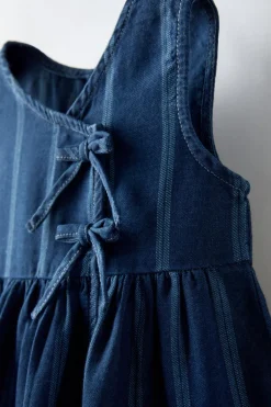 Niños ZARA 1½ - 6 Años·Vestidos / Petos|1½ - 6 Años·Jeans / Denim<VESTIDO DENIM RAYAS LAZOS