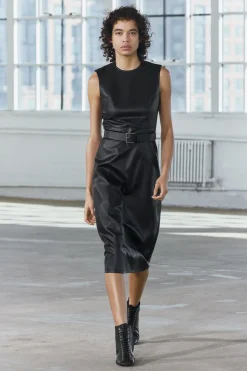 Discount VESTIDO EFECTO PIEL CINTURÓN ZW COLLECTION Mujer Vestidos