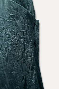 Best VESTIDO HALTER SATINADO EFECTO ARRUGADO Mujer Vestidos