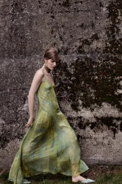 Online VESTIDO LARGO ESTAMPADO FLORES Mujer Vestidos